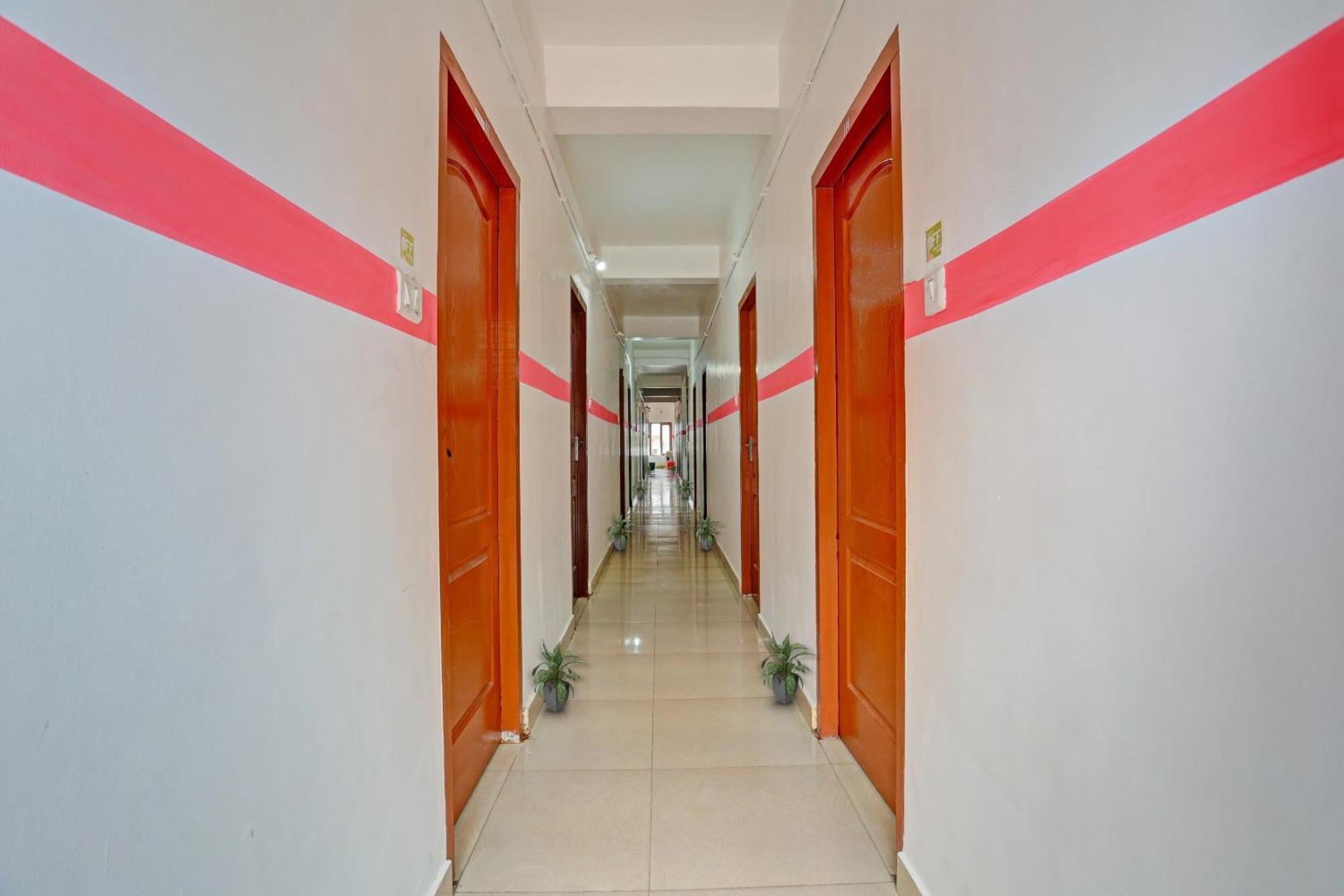 Spot On The New View Regency Ξενοδοχείο Thiruvananthapuram Εξωτερικό φωτογραφία